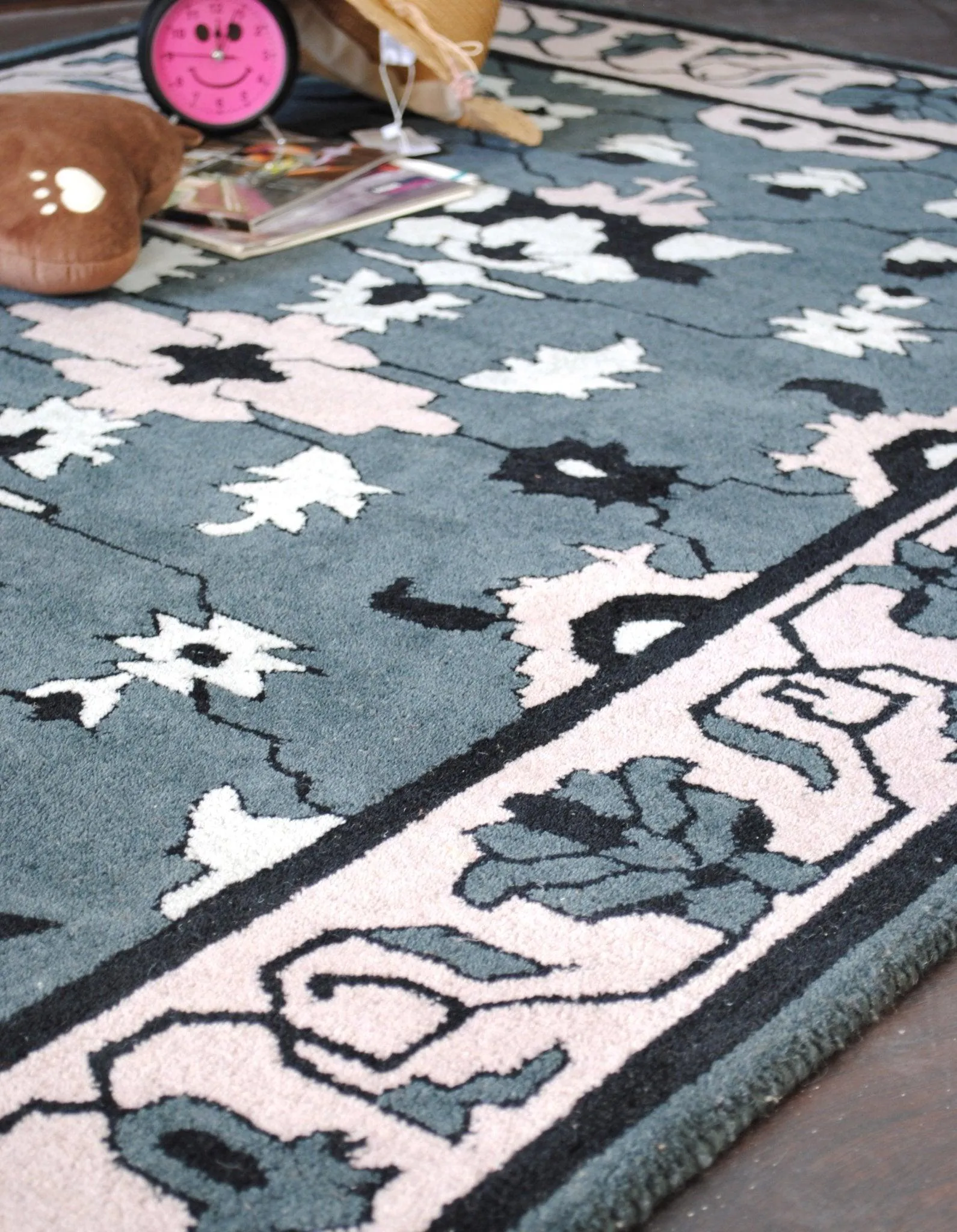 ALTHEDA HANDTUFTED WOOL CARPET