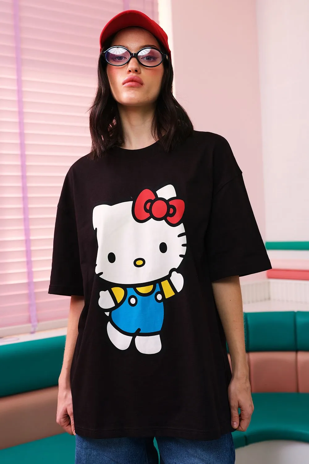 Classic Hello Kitty Oversized T-shirt