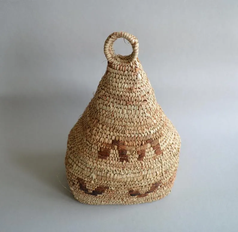 Elegant Rustic basket Palm Straw with leather