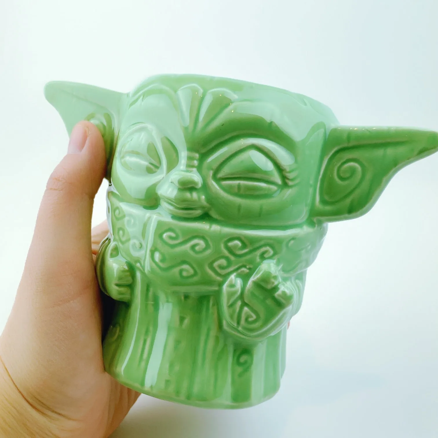 Geeki Tikis Star Wars "Baby Yoda" Force Pose The Mandalorian The Child Tiki Style Ceramic Drinking Mug