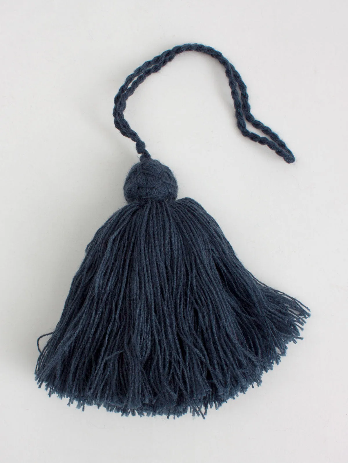 Giant Tassels, Small