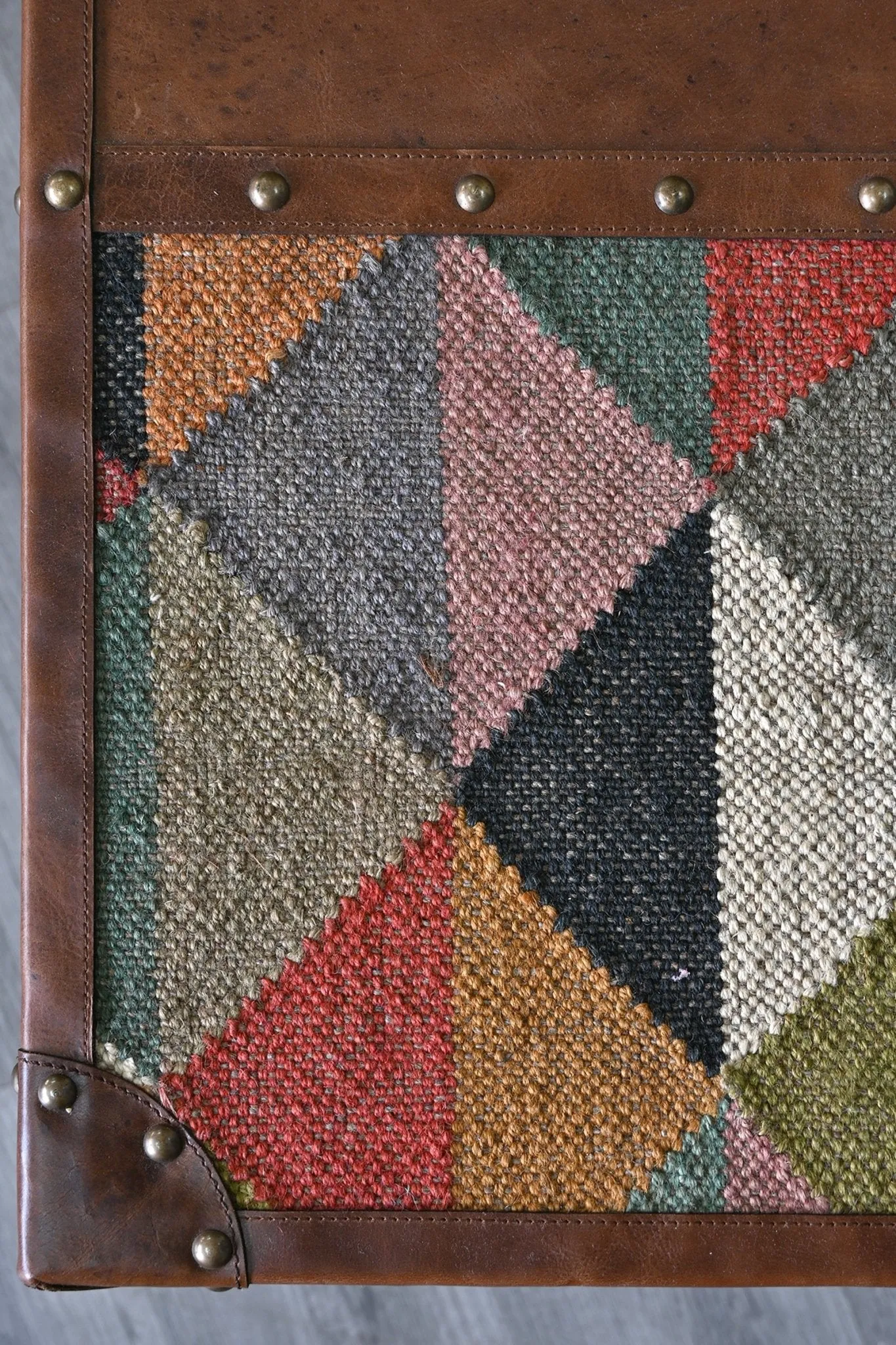 JAIPUR COFFEE TABLE - KILIM AND LEATHER