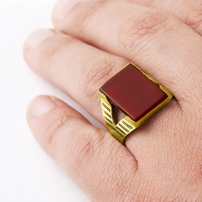 Men's Statement Ring in 14k Yellow Gold with Natural Red Agate Stone