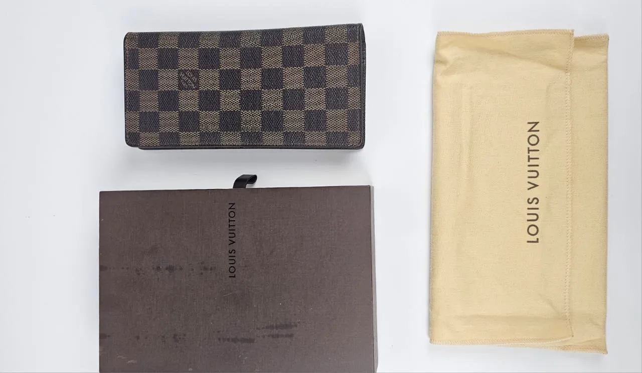 N60017 Damier Ebene Brazza Wallet