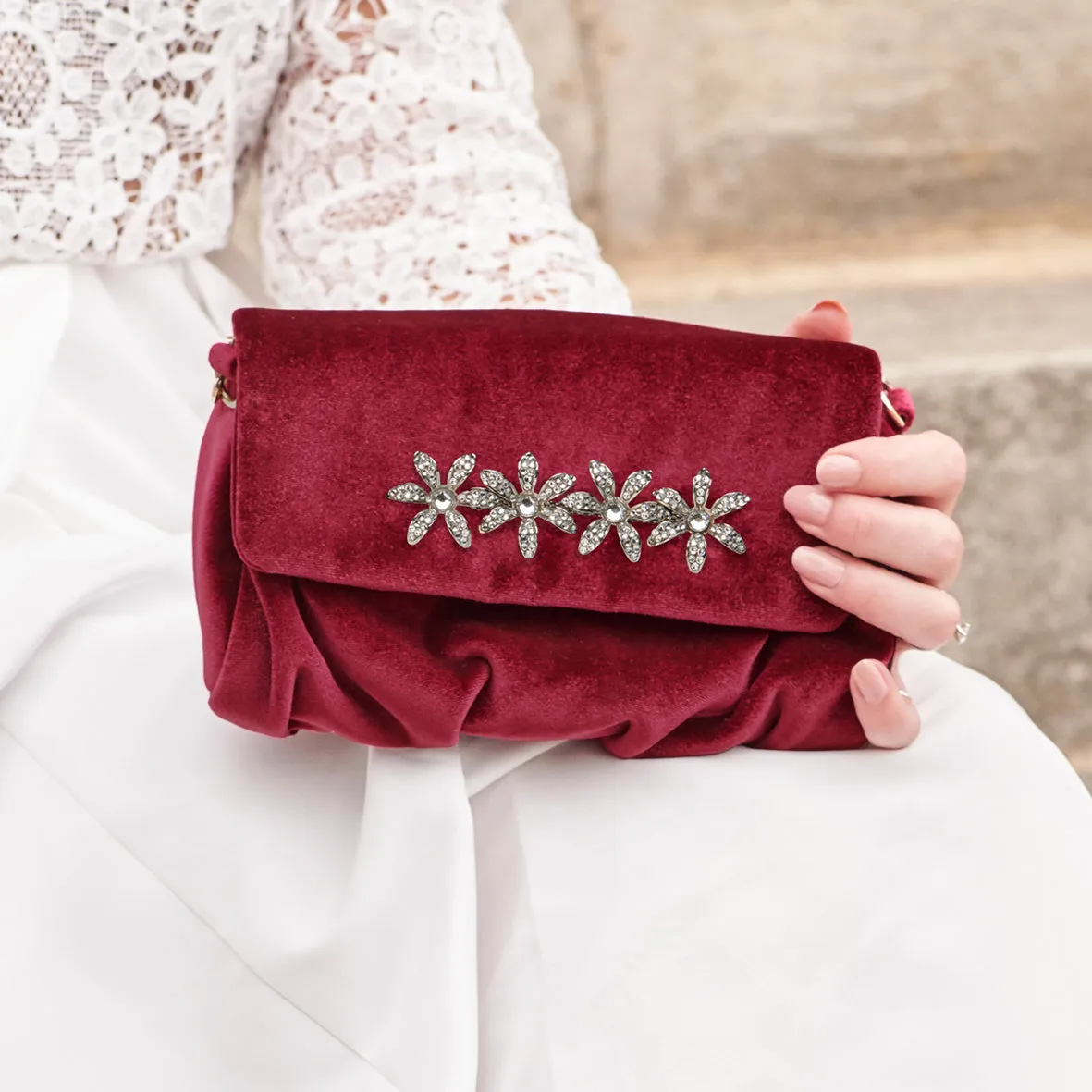 Riley Fleur Clutch