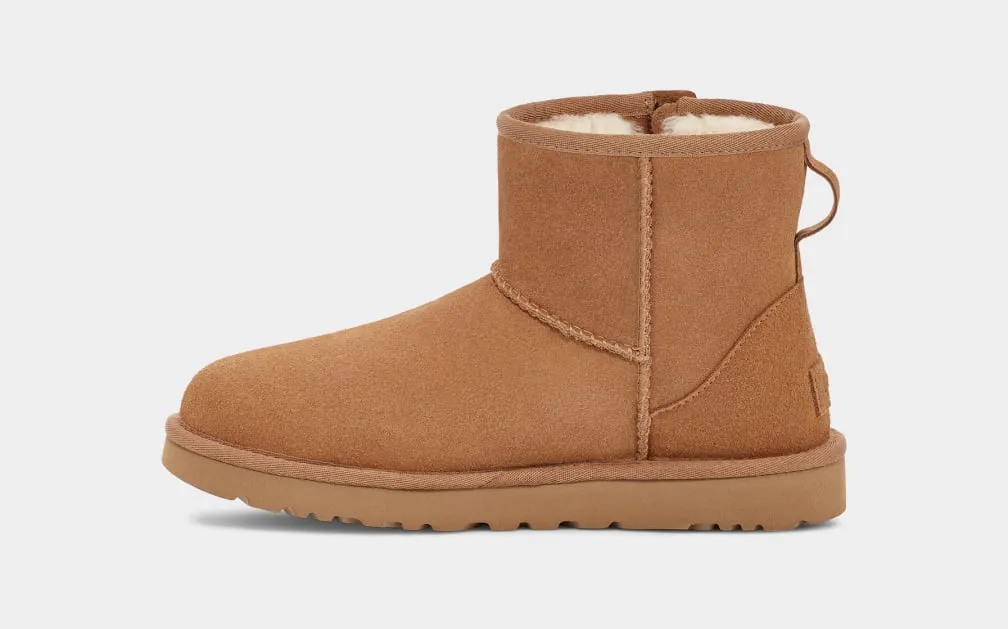 UGG Classic Mini Bailey Zip