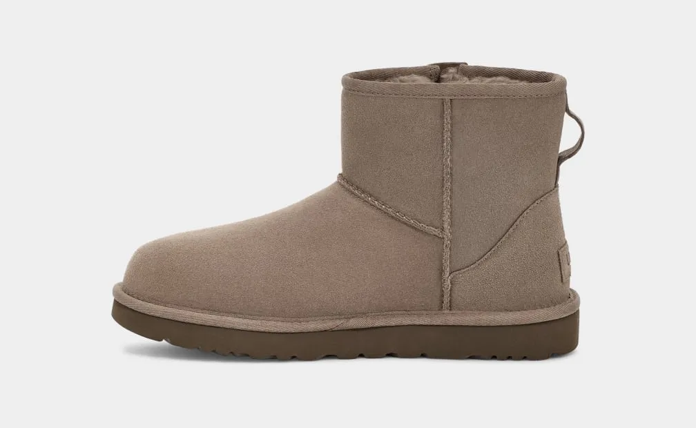 UGG Classic Mini Bailey Zip